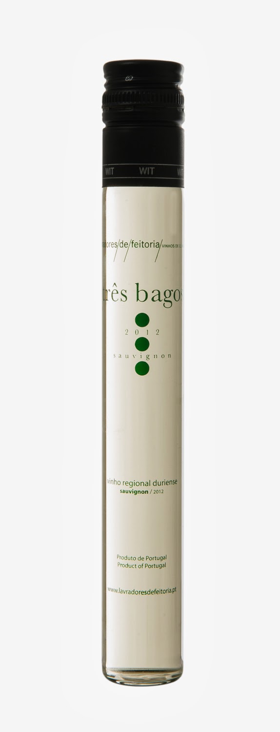 TRES BAGOS Sauvignon Blanc Branco 2013