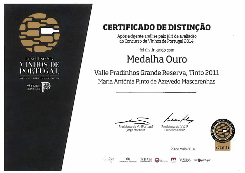 A sua filha, Maria, será a 4ª geração de mulheres directamente envolvidas na gestão da propriedade.  Um terroir do Velho Mundo e uma equipa enológica entusiasta são a combinação perfeita para a produção de vinhos portugueses de classe mundial.