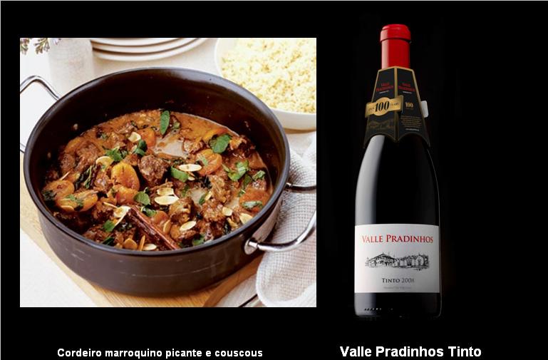 Ingredientes (para 6 a 8 pessoas): 1 colher de sopa de sementes de cominhos; 2 colheres de sopa de sementes de coentros; 2 pequenos piripíris secos; 2 pedaços de gengibre fresco; sal marinho e pimenta; azeite; 500 g de filetes do pescoço do cordeiro sem gordura, cortado em pedaços de 2,5 cm; 4 batatas doces, descascadas e cortadas em cubos de 2,5 cm; 12 cebolinhas descascadas; 4 dentes de alho, descascados e fatiados; 2 latas de 400 g de tomate em pedaços; 1 pau de canela; 2 folhas de louro fresco; 1 punhado de damascos secos, cortados grosseiramente; 1 ramo de coentros frescos; 1 punhado de amêndoas laminadas e tostadas; 4 colheres de sopa de iogurte natural      preparação: PRÉ-AQUEÇA o forno a 190°C/gás 5. Esmague num almofariz as sementes de cominhos e de coentros com os piripíris, o gengibre, uma boa pitada de sal e pimenta acabada de moer. Misture com duas colheres de azeite e barre a carne com metade desta marinada, massajando-a. Reserve. Entretanto, misture a restante marinada numa tigela com as batatas doces, as cebolas e o alho. Leve ao lume uma caçarola grande com um pouco de azeite e os pedaços da carne marinada dourando-a por igual. Retire a carne para uma tigela vazia e ponha na caçarola o preparado das batatas doces, fritando-o até que as cebolas amaciem um pouco. Acrescente o tomate, agite bem a caçarola e coloque a carne por cima. Junte-lhe dois copos com água, o pau de canela, as folhas de louro e os damascos secos e leve ao forno pré-aquecido durante 1 hora e 15 minutos – não cubra para que o preparado fique bem dourado. Pouco antes de servir, espalhe por cima os coentros picados e o punhado de amêndoas tostadas. Divida o cordeiro por 6 a 8 pratos com os couscous com ervas (veja texto ao lado) e sirva com uma boa colherada de iogurte natural por cima.
