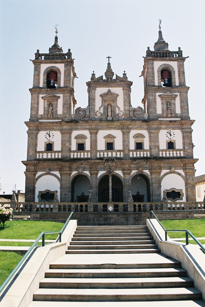 04-igreja_s-nicolau_carrazedo_montenegro