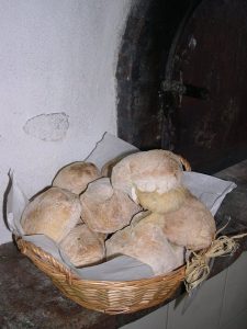 As célebres caralhotas Pão típico
