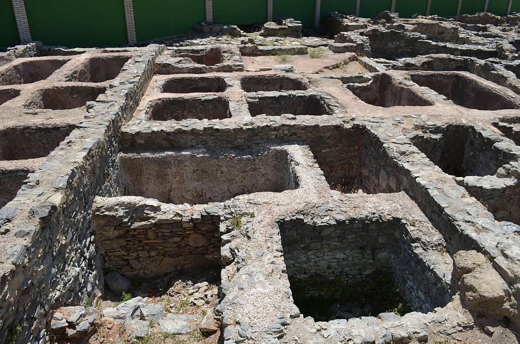 Arqueologia: Estrutura secular de salga e secagem de peixe no Médio Oriente, atual Síria