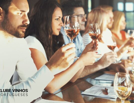 8 Vinhos Portugueses no Top 50 do Canadá