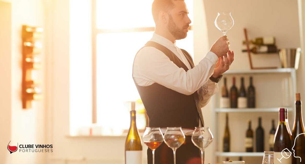 O sommelier (origem em França) ou escanção (em Portugal) é o profissional responsável por cuidar de tudo o que envolve Vinhos e bebidas num estabelecimento, nomeadamente da carta de bebidas de hoteis, restaurantes, bares, garrafeiras, etc.