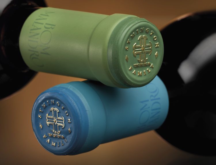 Foto do vinho Bom_Malandro_2022_Branco_e_2021_Tinto