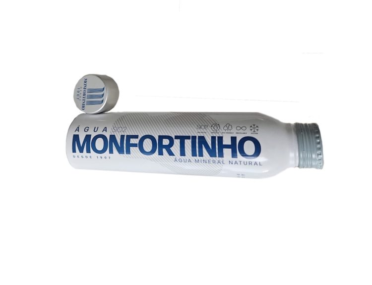 foto da garrafa da agua monfortinho