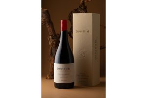 Foto do vinho duorum vinhas das abelhas