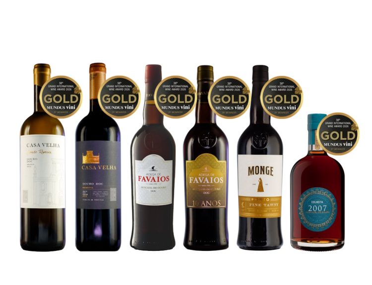 Foto dos Vinhos da Adega de Melgaço que ganharam 6 premios